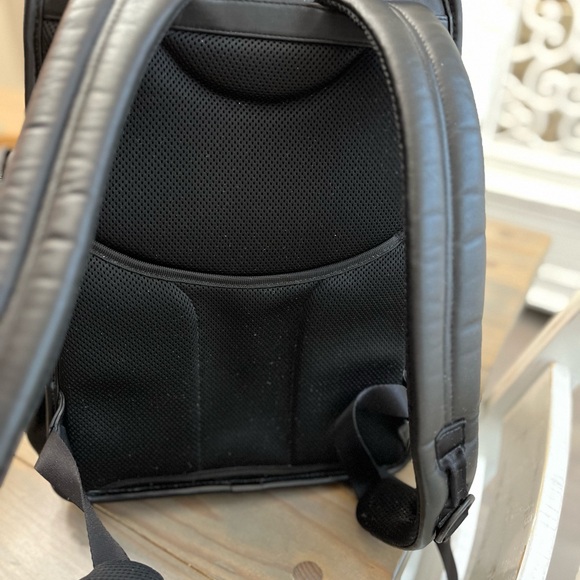Tumi CFX Alpha 3 Black Carbon Fiber Laptop Backpack. - Picture 7 of 7
